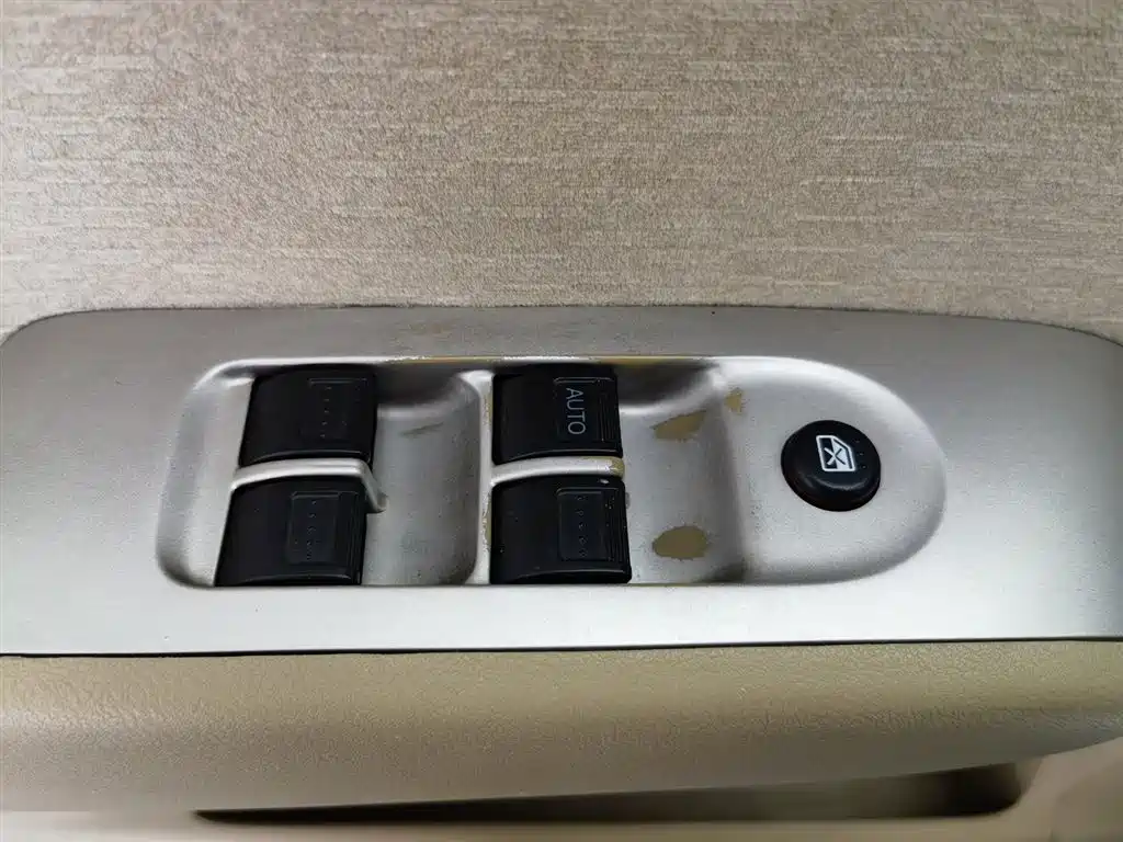 Sidi 2006 1.5L automatic standard type купить на сайте DeffCars