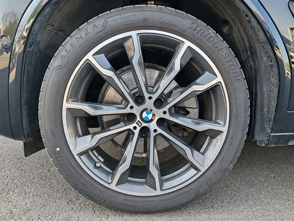 BMW X3 2023 Facelift xDrive30i Leading M Night Package купить на сайте DeffCars