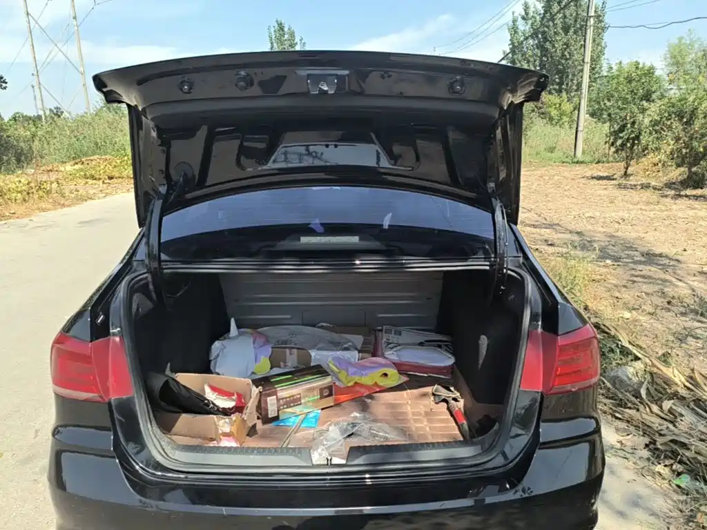 Santana 2019 1.5L automatic fashion version National VI купить на сайте DeffCars