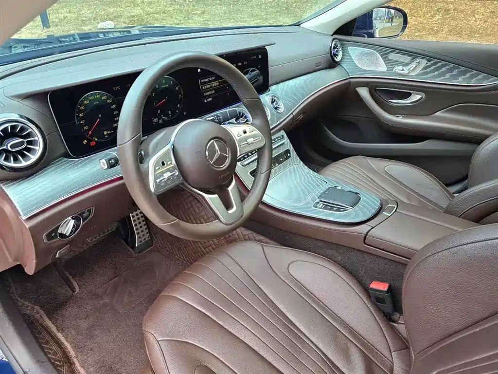 Mercedes-Benz CLS 2021 CLS 300 luxury model купить на сайте DeffCars