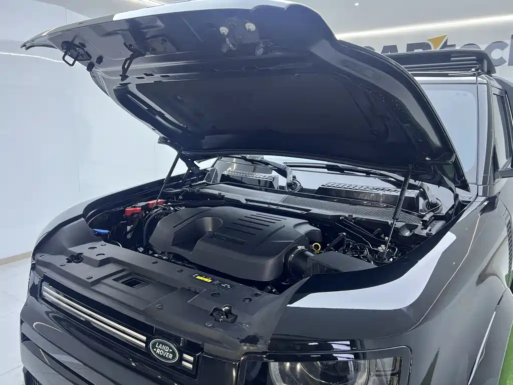 Land Rover Defender 2023 facelift 90 3.0T P400 XS купить на сайте DeffCars