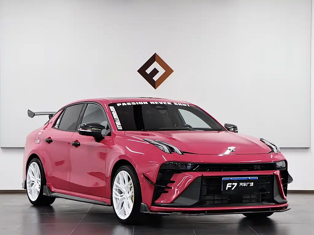 Lynk & Co 03 2025 model 03+ 2.0TD automatic performance advanced version купить на сайте DeffCars