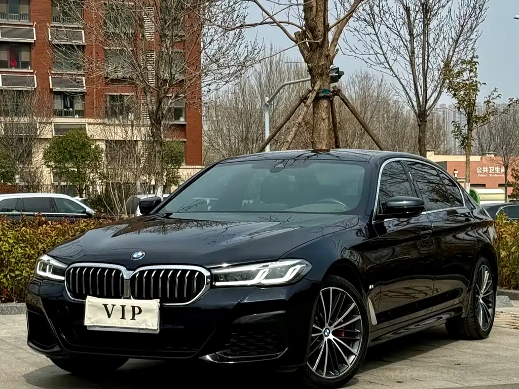 BMW 5 Series 2022 facelift 530Li leading M sports package купить на сайте DeffCars