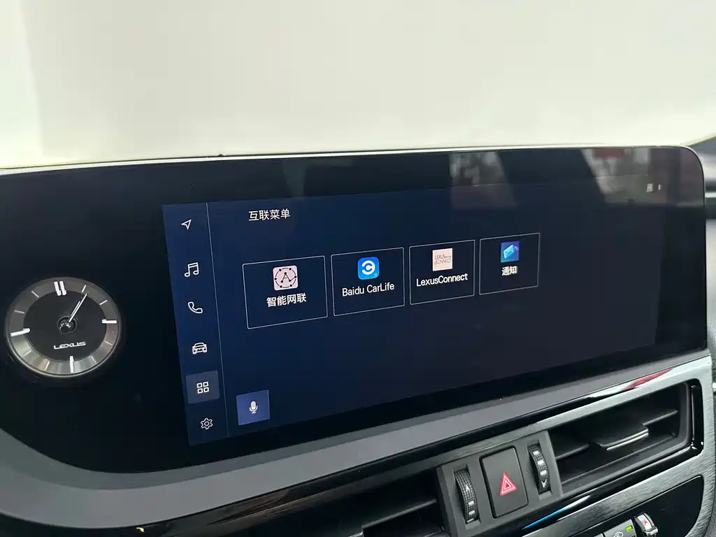 Lexus ES 2022 300h Excellence Edition купить на сайте DeffCars