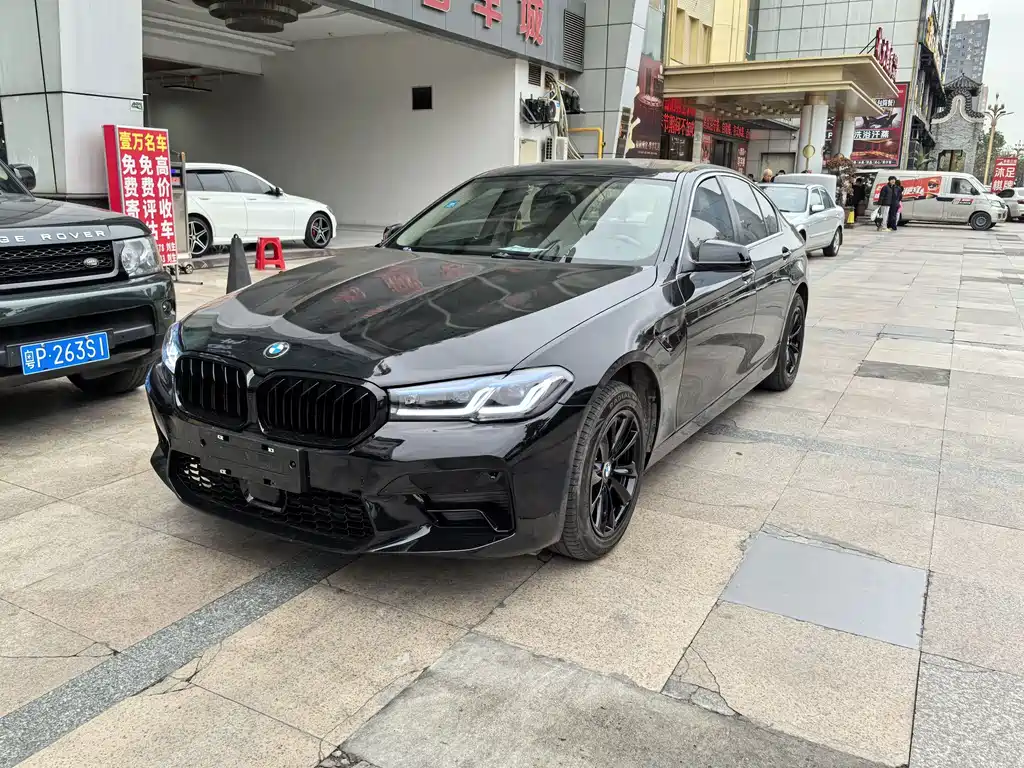 BMW 5 Series (Imported) 2011 523i Leading Model купить на сайте DeffCars