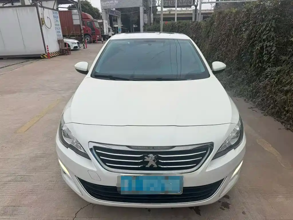 Peugeot 408 2015 1.2T automatic luxury version купить на сайте DeffCars