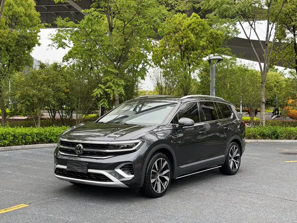Lanjing 2022 530TSI four-wheel drive flagship Shengjing Edition Pro 6 seats купить на сайте DeffCars