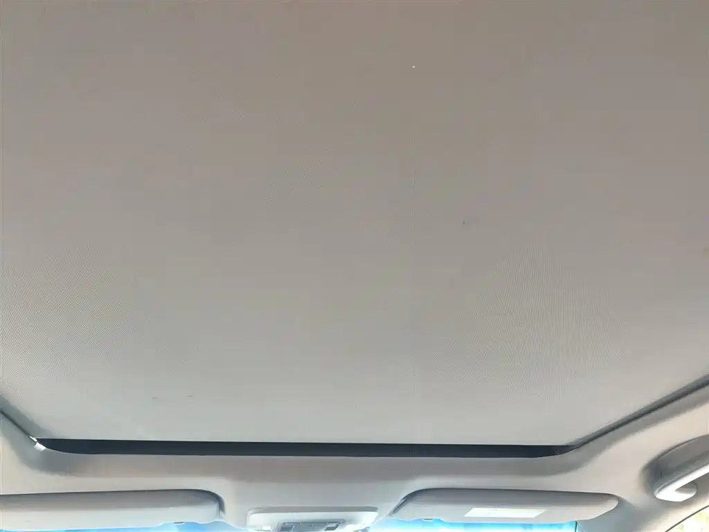 Camry 2018 2.5G Deluxe Edition купить на сайте DeffCars