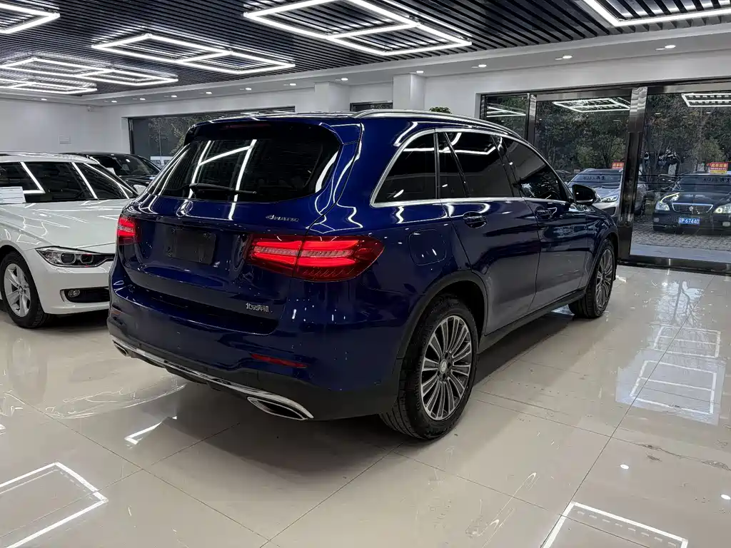 Mercedes-Benz GLC 2017 GLC 260 4MATIC Dynamic купить на сайте DeffCars