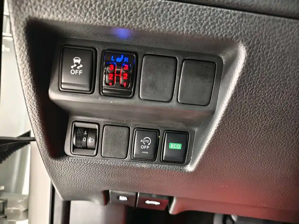 X-Trail 2023 Classic 2.0L 2WD Intelligent Link Premium Edition купить на сайте DeffCars