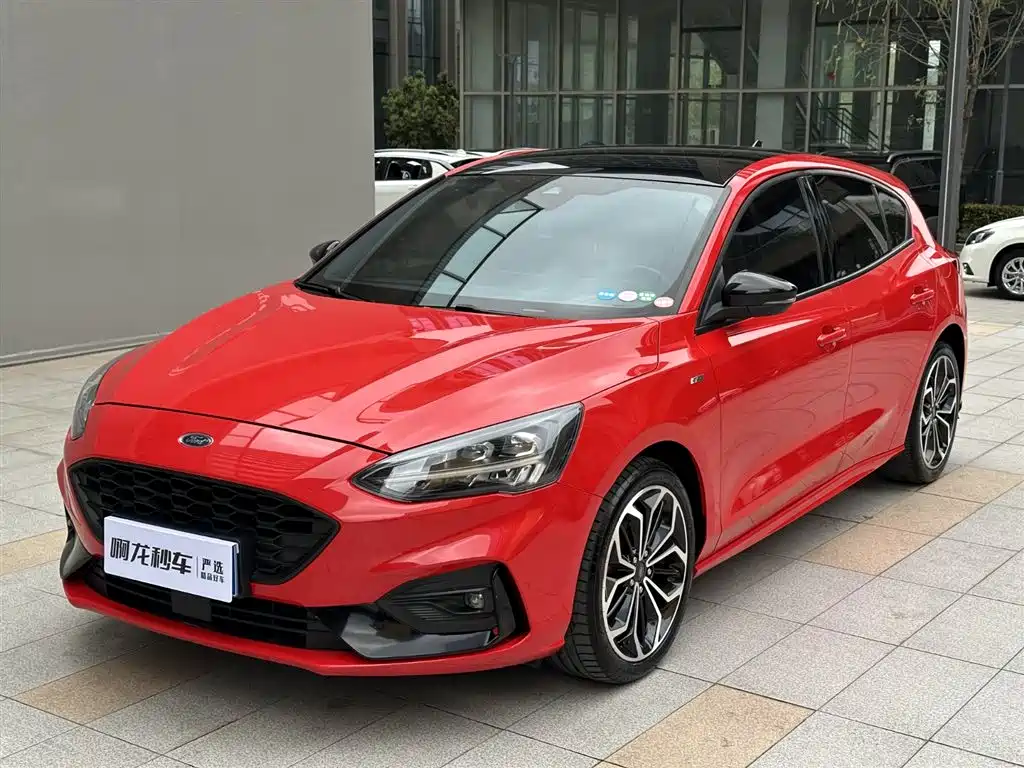 Focus 2021 Hatchback EcoBoost 180 Automatic ST Line купить на сайте DeffCars