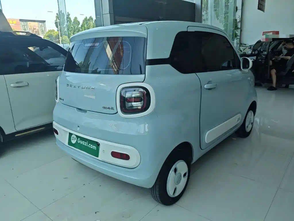 Galloping Pony 2025 Model 222km Smart Horse купить на сайте DeffCars