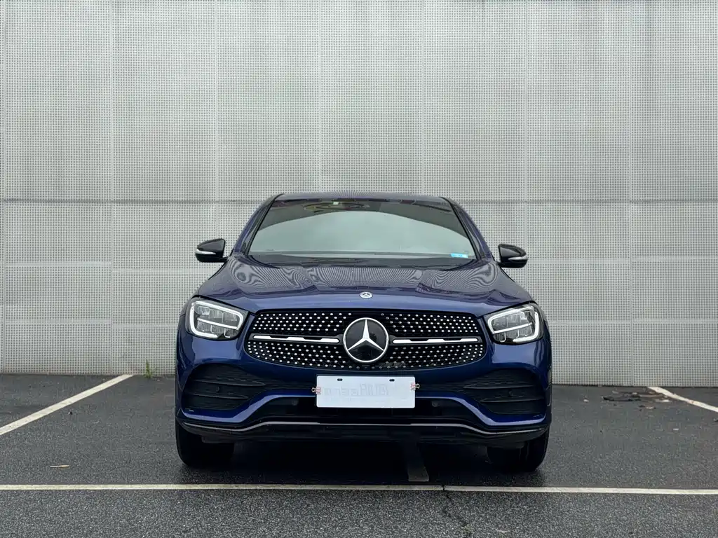 Mercedes-Benz GLC Coupe 2020 GLC 300 4MATIC Coupe SUV купить на сайте DeffCars