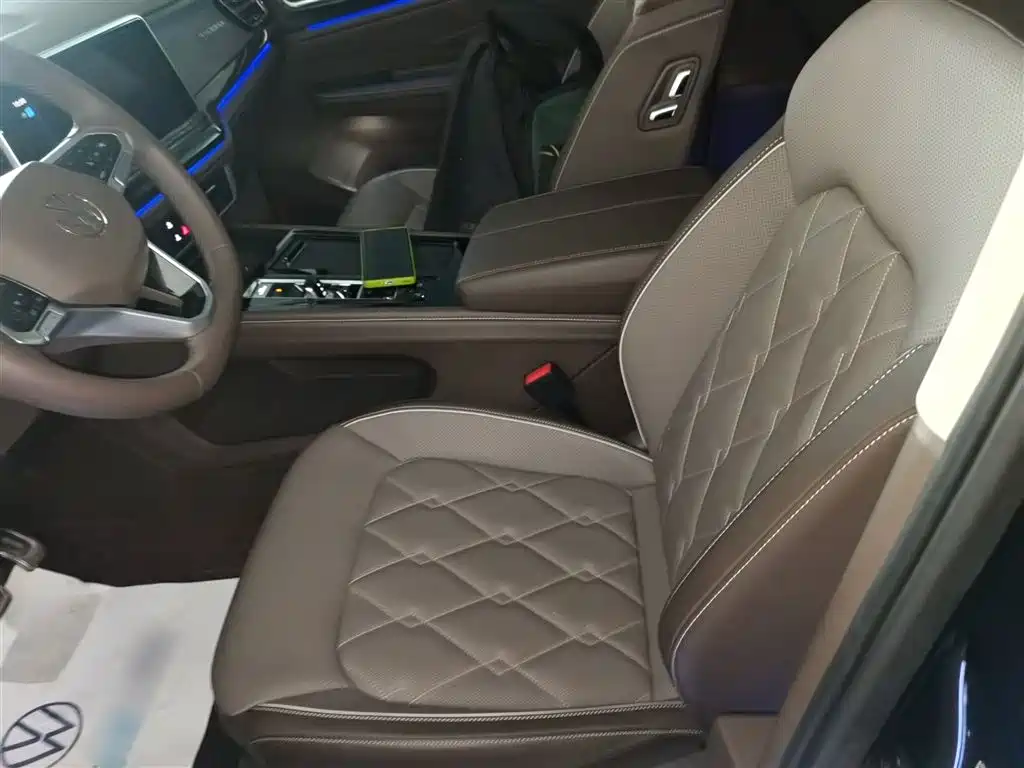 Weiran 2024 380TSI Premium Edition купить на сайте DeffCars