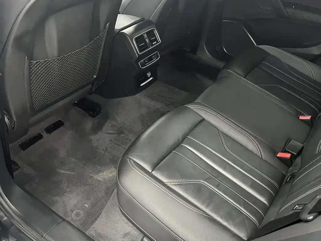 Audi Q5L 2022 40T luxury and dynamic model купить на сайте DeffCars