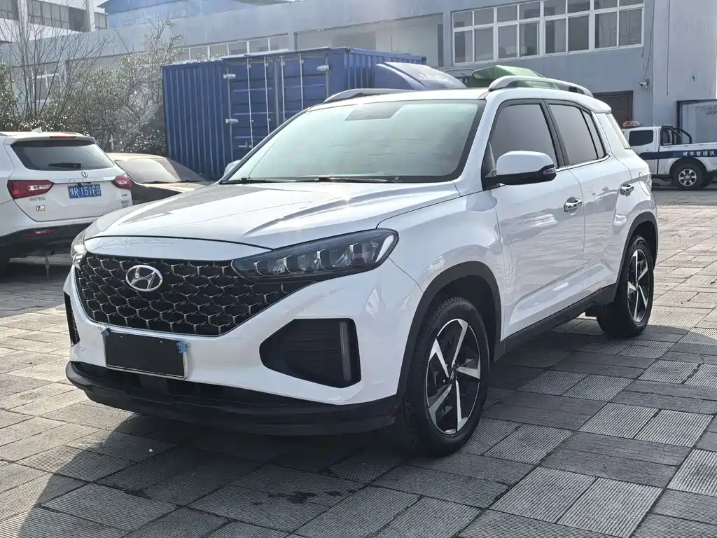 Beijing Hyundai ix35 2021 2.0L automatic two-wheel drive GLS leading version купить на сайте DeffCars