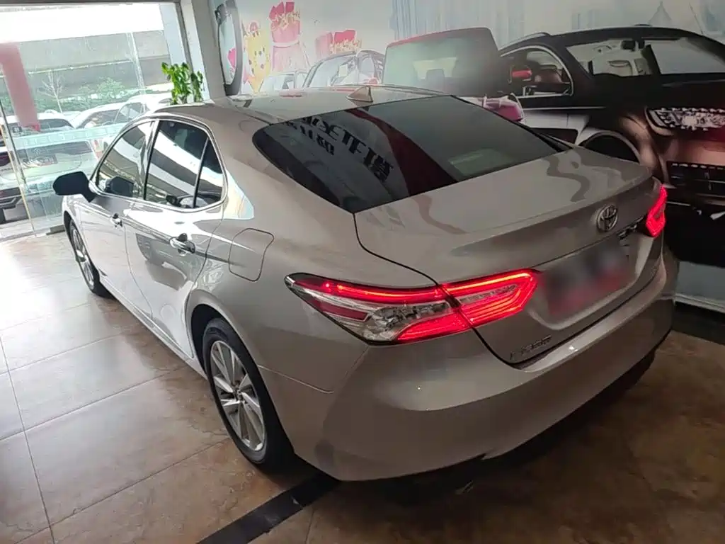 Camry 2021 2.0G Deluxe Edition купить на сайте DeffCars