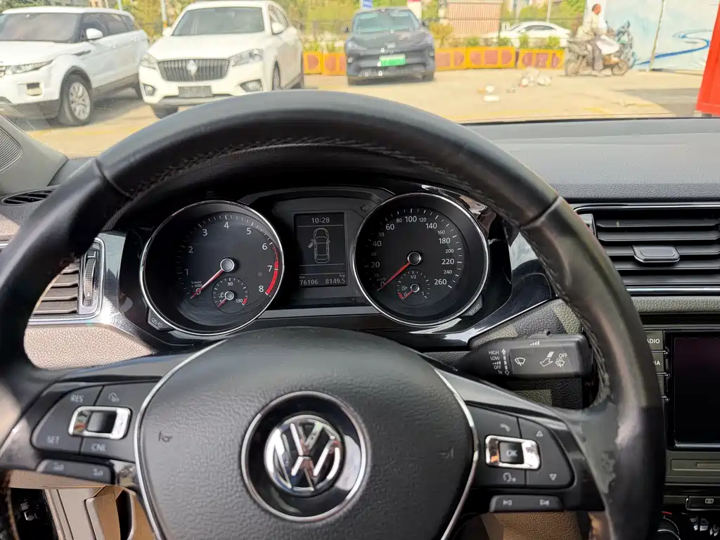 Sagitar 2017 180TSI Automatic Premium Edition купить на сайте DeffCars