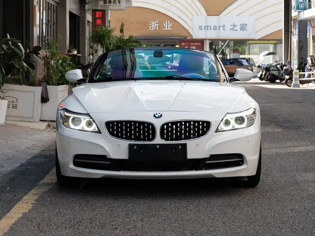 BMW Z4 2013 sDrive20i Leading купить на сайте DeffCars
