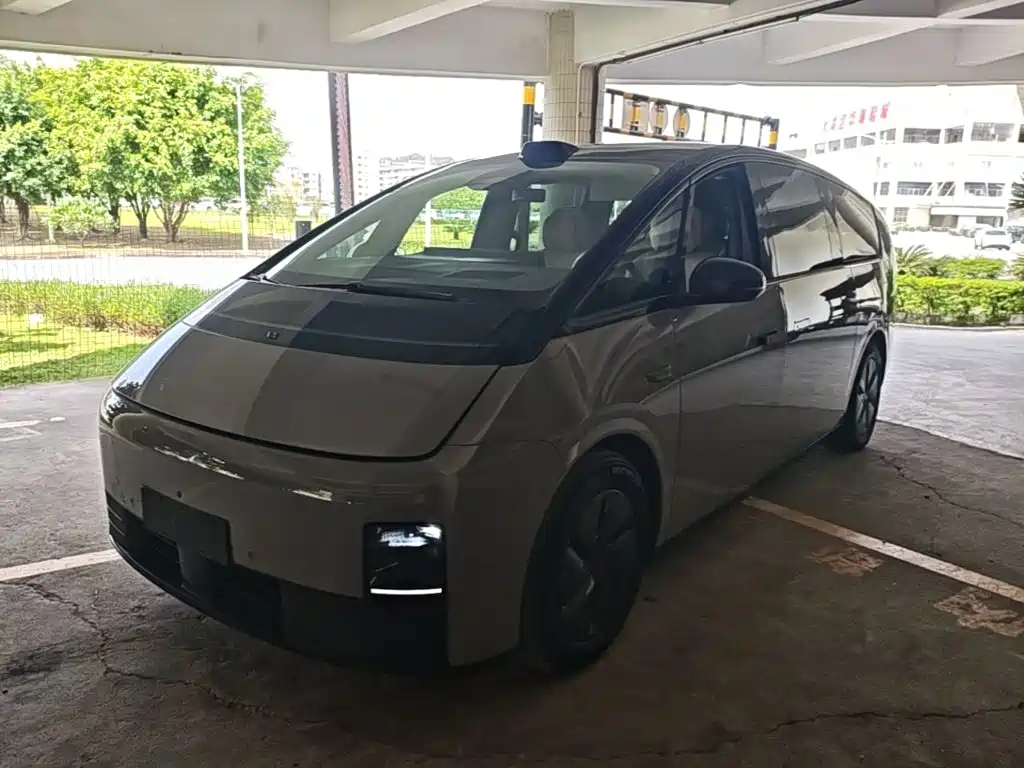 Ideal MEGA 2024 Ultra купить на сайте DeffCars