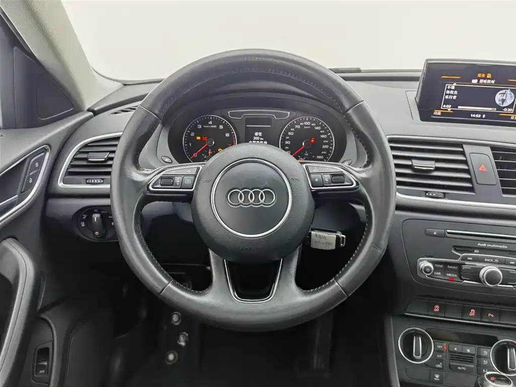 Audi Q3 2017 35 TFSI Fashion купить на сайте DeffCars