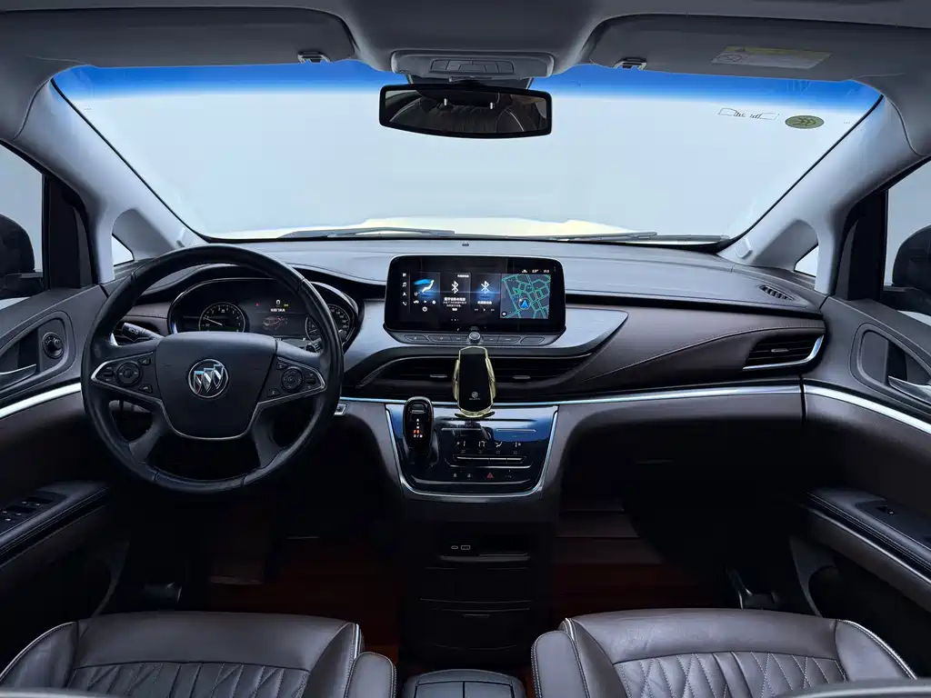 Buick GL8 2022 Land Business Class 652T Luxury Edition купить на сайте DeffCars