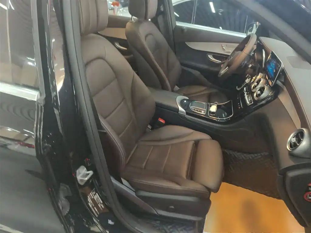 Mercedes-Benz GLC 2021 GLC 260 L 4MATIC Dynamic купить на сайте DeffCars