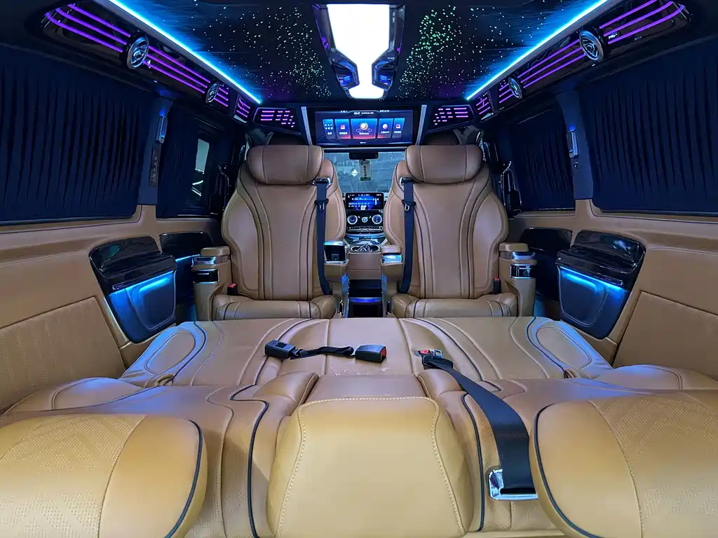 Vito 2023 2.0T Business Edition 7 seats купить на сайте DeffCars