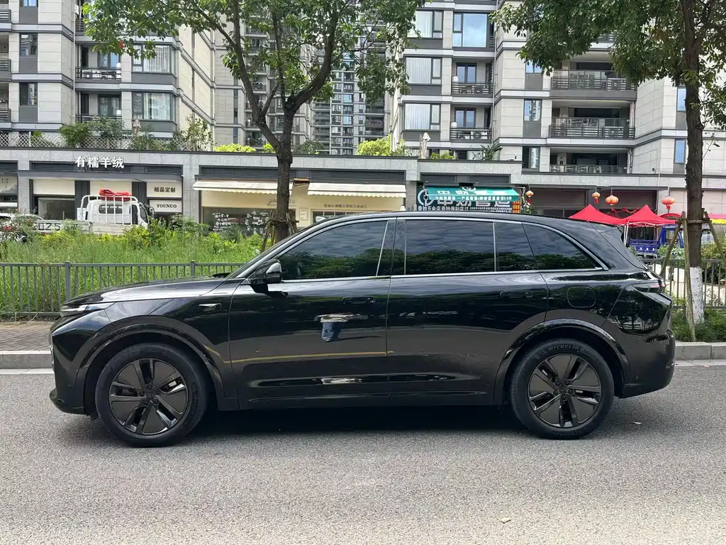 Ideal L7 2024 MAX купить на сайте DeffCars