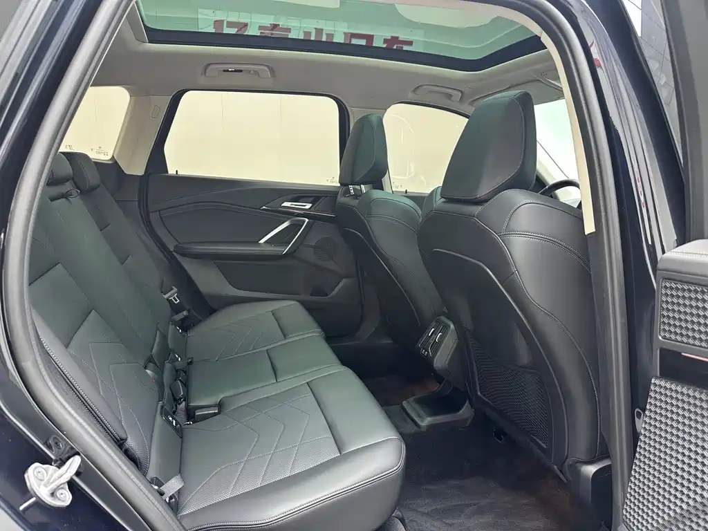 BMW X1 2023 sDrive20Li X Design Package купить на сайте DeffCars