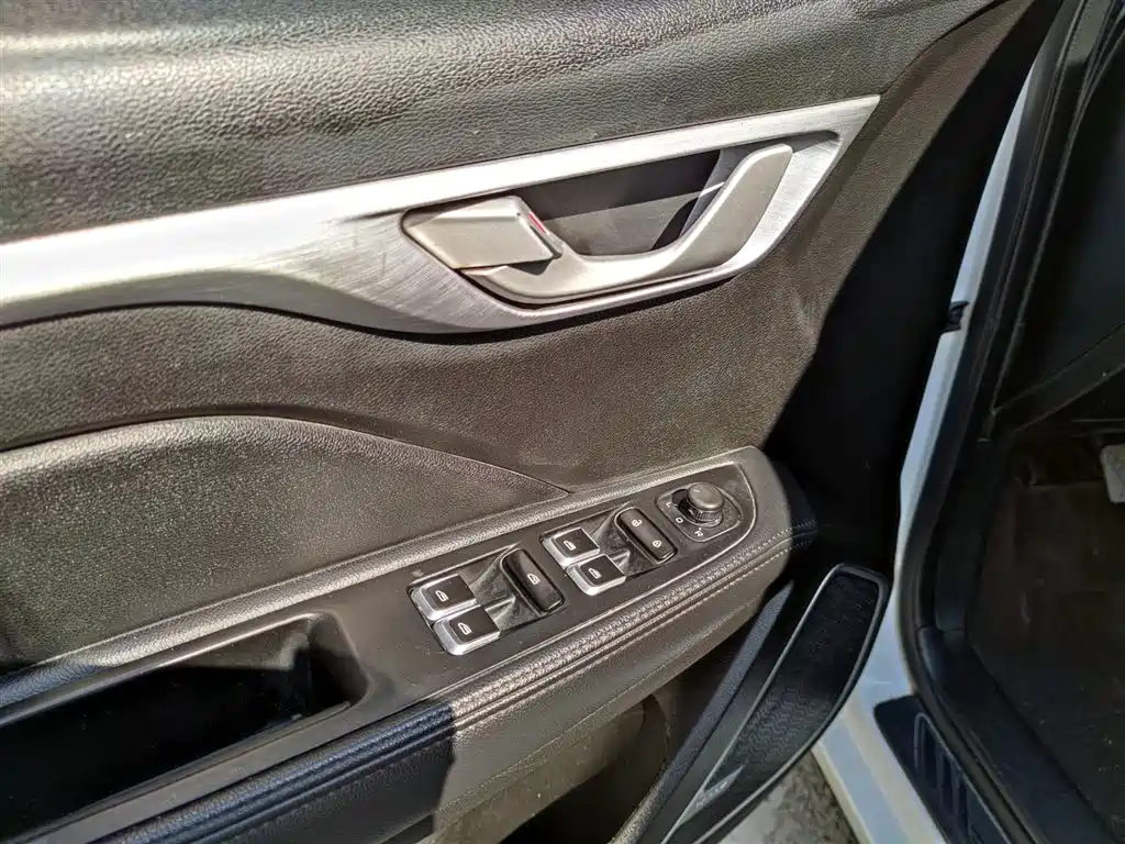 Vision 2020 facelift 1.5L manual Asian Games version купить на сайте DeffCars