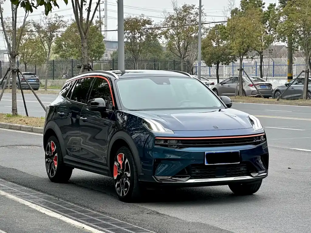 Lynk & Co 06 2020 1.5T Yao Halo купить на сайте DeffCars