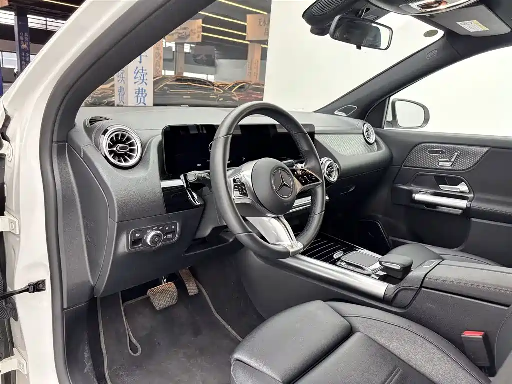 Mercedes-Benz GLA 2024 GLA 220 купить на сайте DeffCars