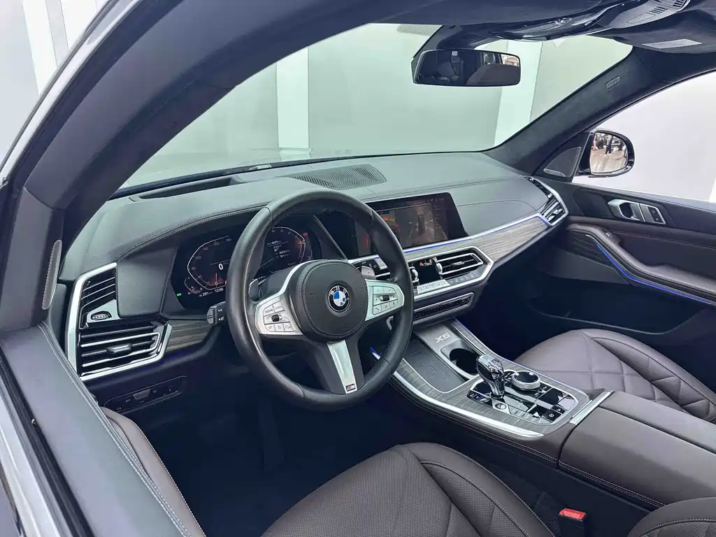 BMW X5 2022 facelift xDrive 30Li exclusive M sports package купить на сайте DeffCars