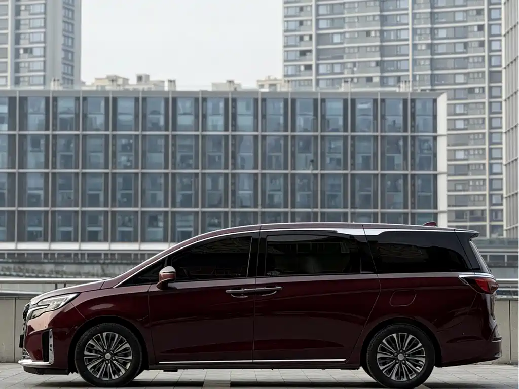 Buick GL8 2022 ES Lu Zun 653T Exclusive Type купить на сайте DeffCars
