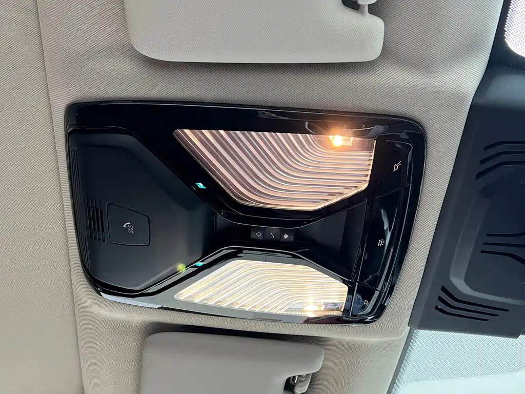 BMW i3 2024 eDrive 40L Night Package купить на сайте DeffCars