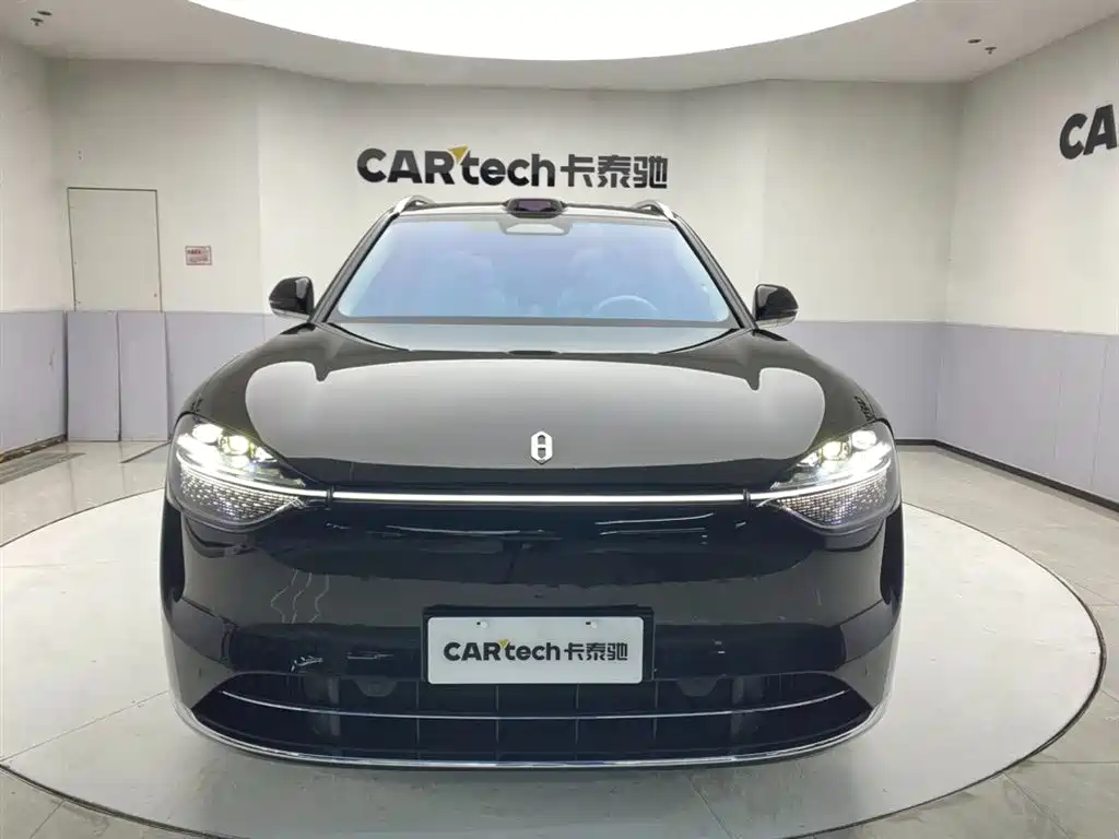 Wenjie M9 2024 extended range Max version 42kWh 6-seater version купить на сайте DeffCars