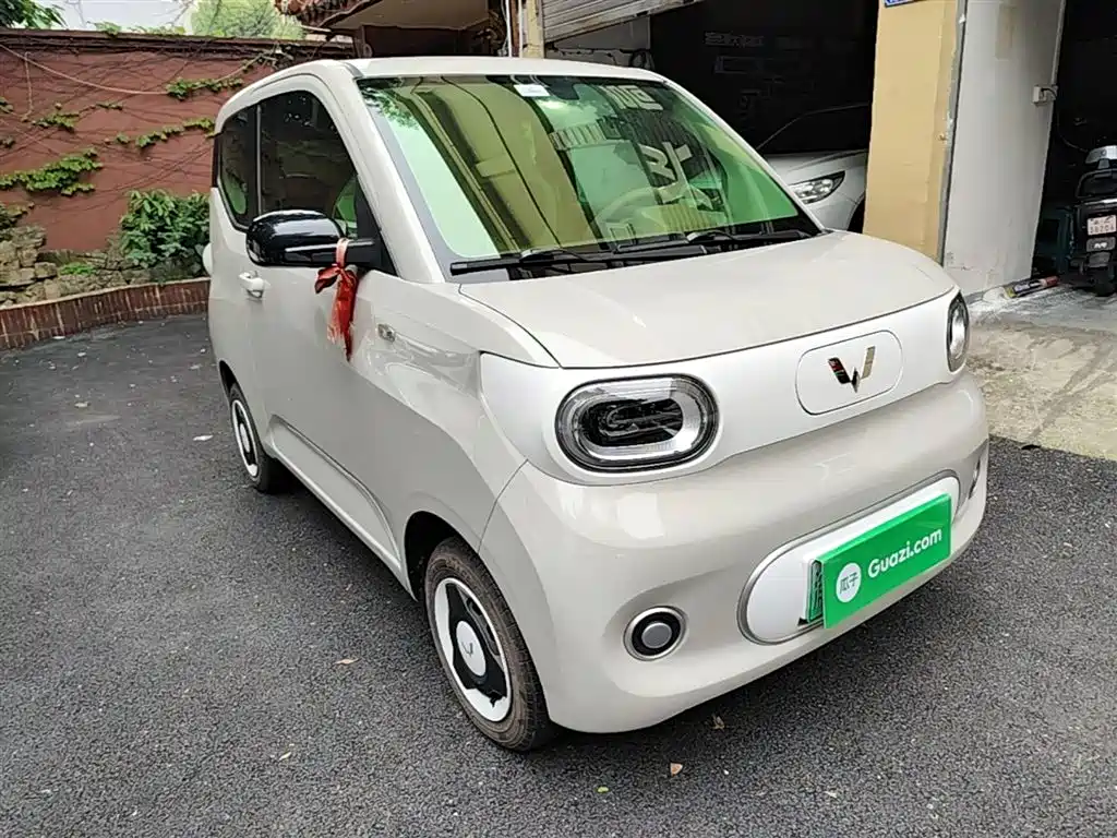 Hongguang MINIEV 2024 third generation 215km youth version купить на сайте DeffCars
