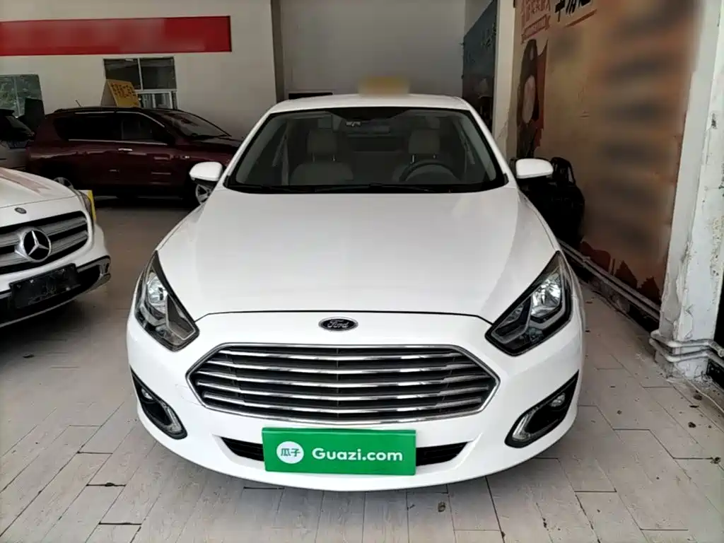 Escort 2017 facelift 1.5L automatic comfort type купить на сайте DeffCars