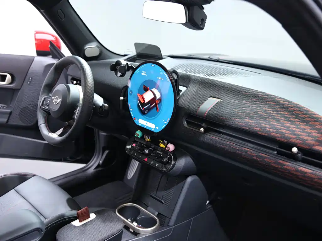 MINI JCW 2025 JOHN COOPER WORKS купить на сайте DeffCars