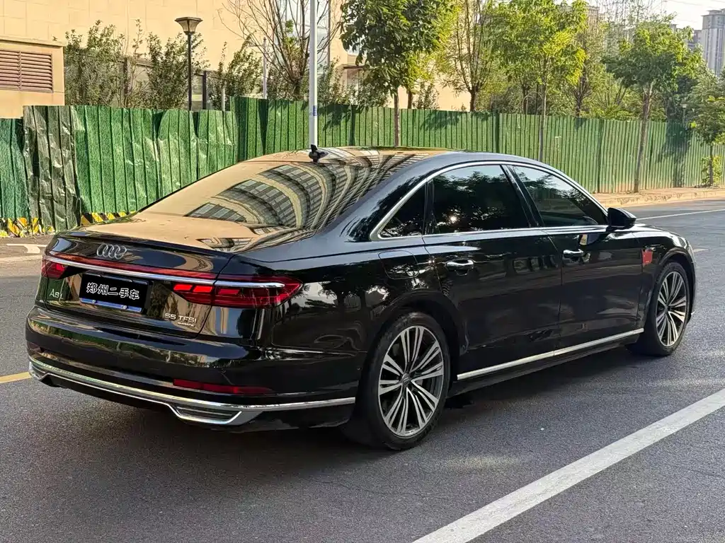Audi A8 2018 A8L 55 TFSI quattro premium model купить на сайте DeffCars