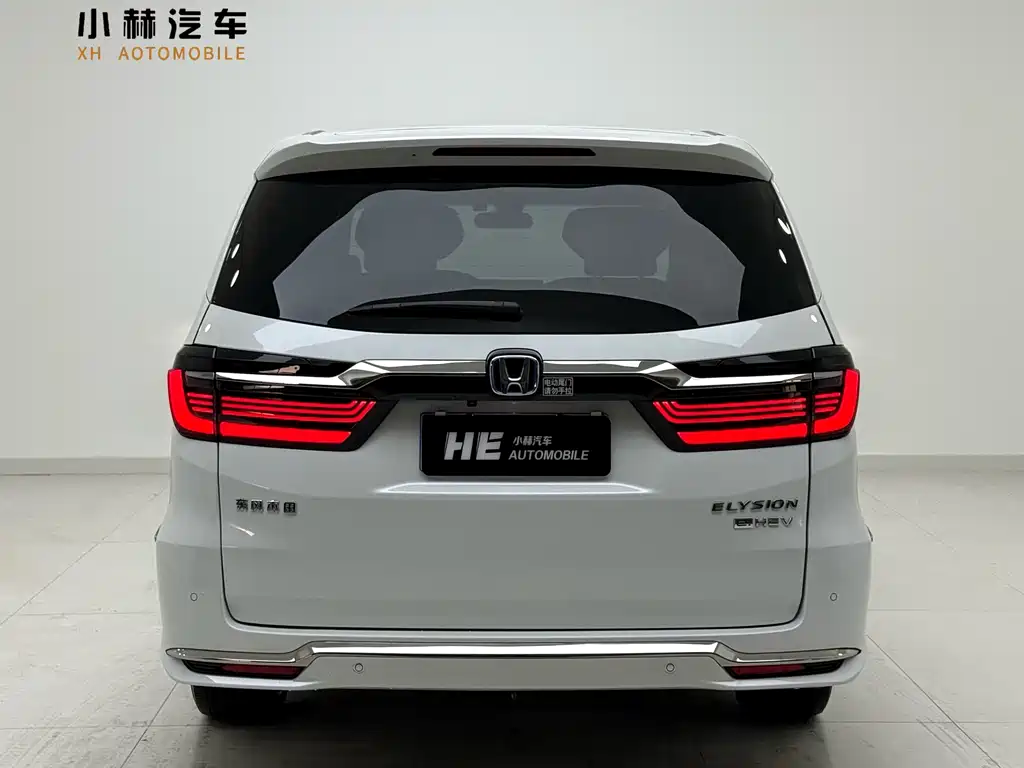 Alison 2022 2.0L e:HEV Deluxe Edition купить на сайте DeffCars