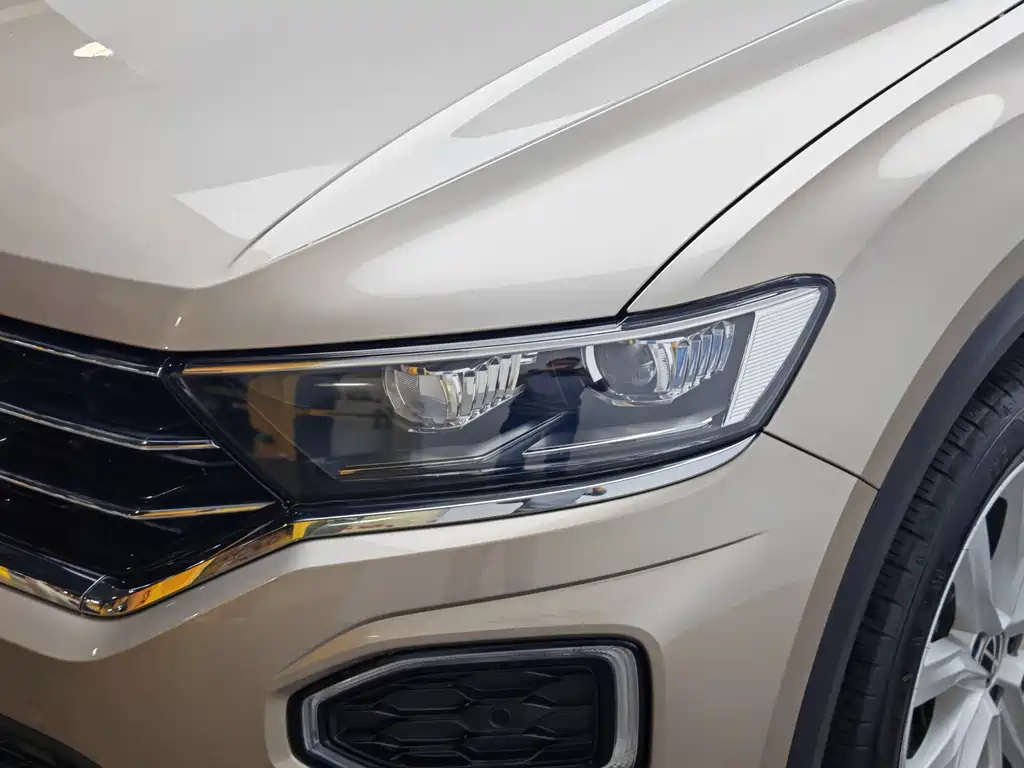 T-ROC 2021 280TSI DSG two-wheel drive elite intelligent version купить на сайте DeffCars