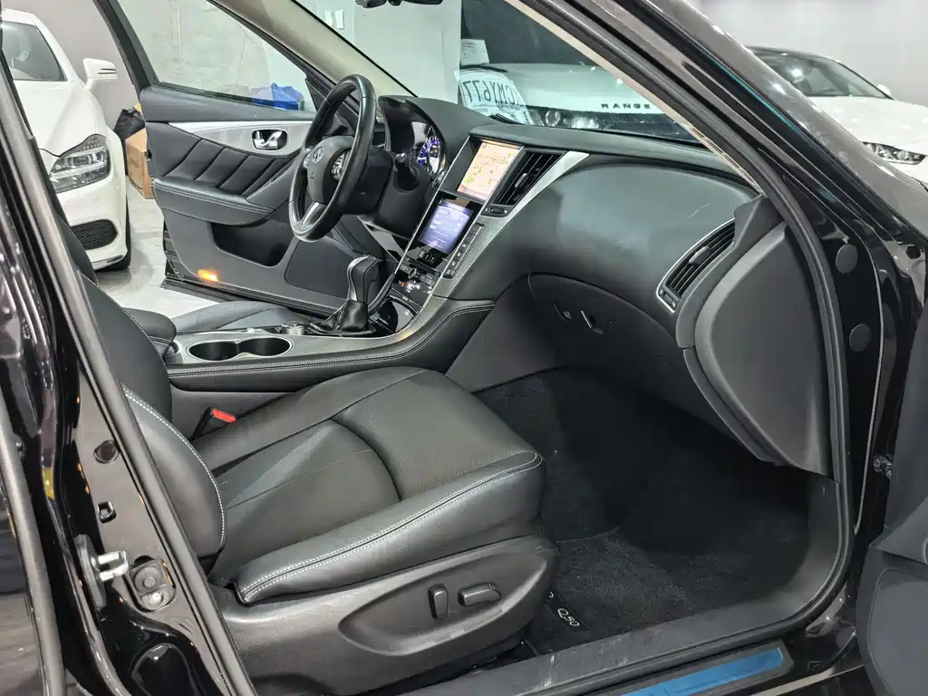 Infinity Q50L 2015 2.0T Enjoy Edition купить на сайте DeffCars