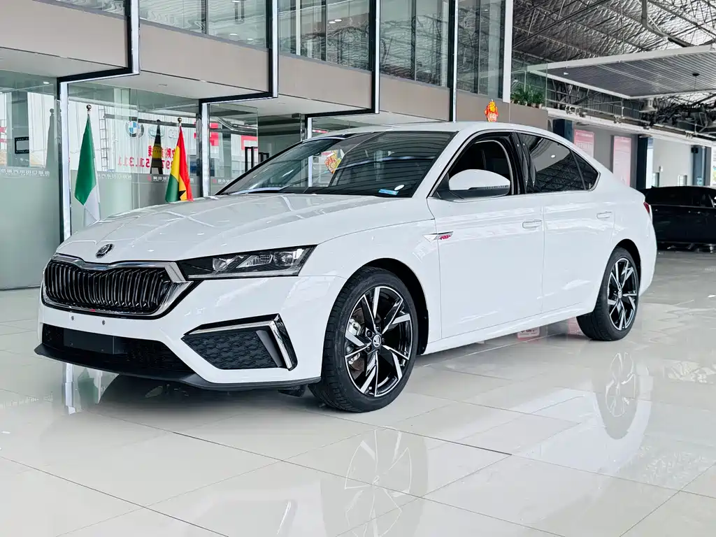Octavia 2023 PRO TSI280 Exclusive Edition купить на сайте DeffCars