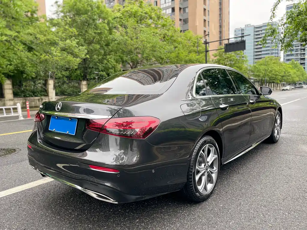 Mercedes-Benz E-Class 2022 facelift 2 E 300 L sporty and fashionable купить на сайте DeffCars