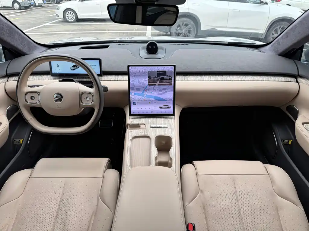 NIO ET7 2022 model 75kWh купить на сайте DeffCars