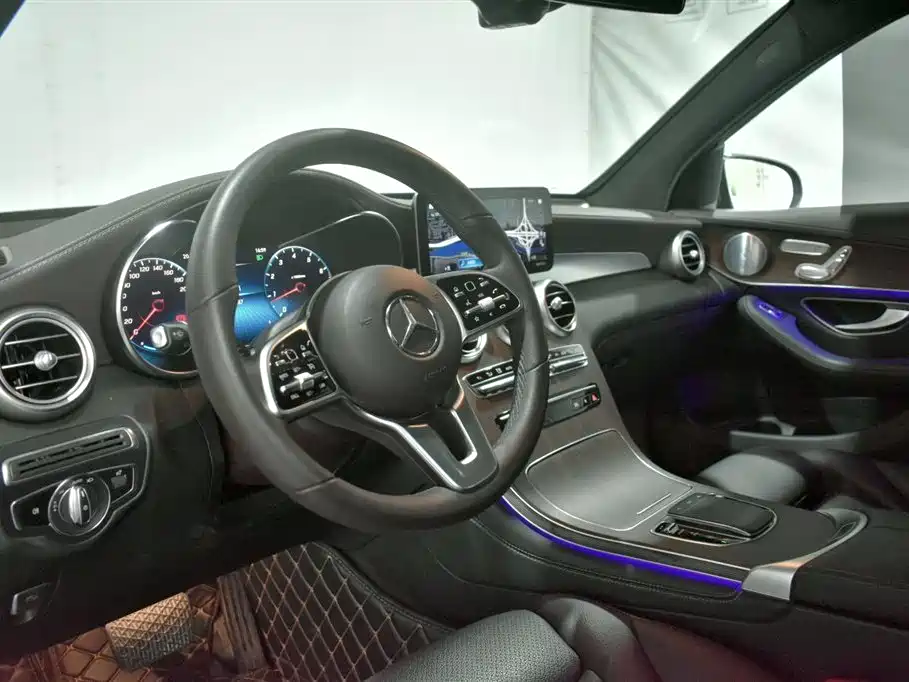 Mercedes-Benz GLC 2020 facelift GLC 300 L 4MATIC dynamic купить на сайте DeffCars