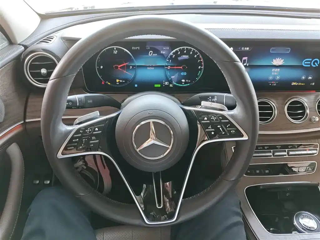 Mercedes-Benz E-Class New Energy 2022 facelift E 350 e L plug-in hybrid sedan купить на сайте DeffCars