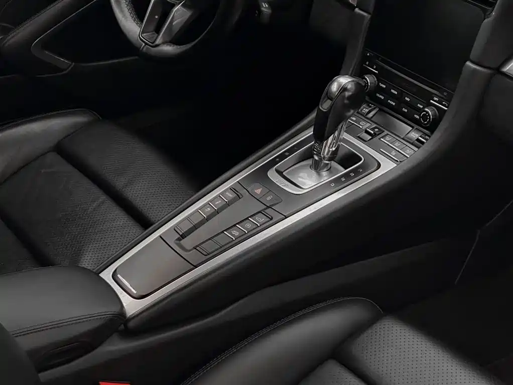 Porsche 911 2016 Carrera 3.0T купить на сайте DeffCars